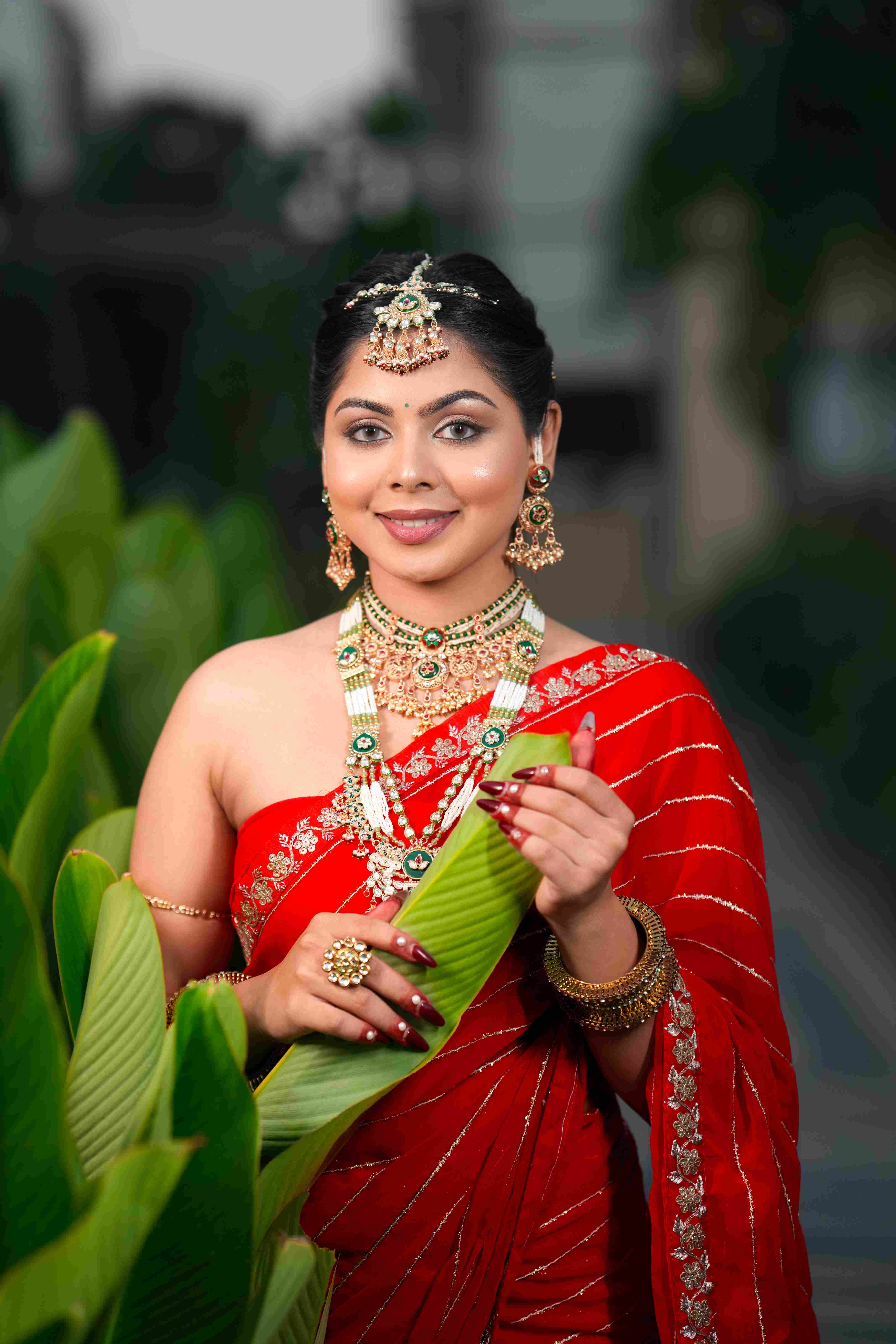 Destination wedding look with soft shimmer